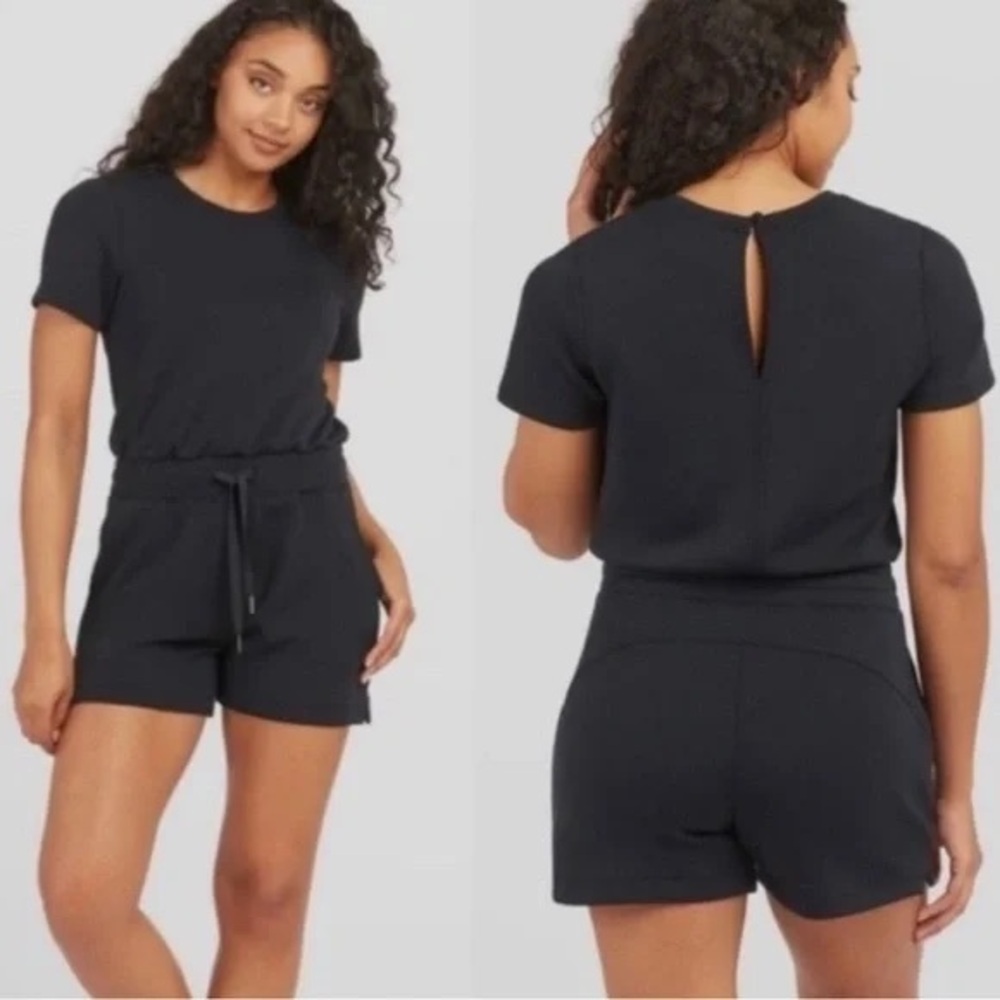 Like New! SPANX Air Essentials Classic Black Tie-Waist Romper L